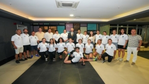  Gaziemir'in amazonları piste çıkıyor