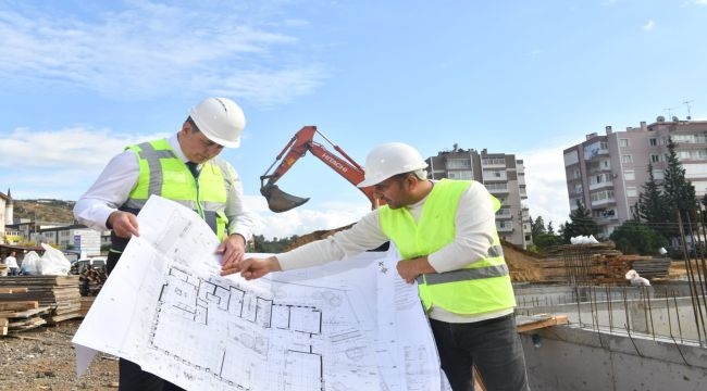  Karşıyaka'nın tam donanımlı taziye evi ve kütüphane binası yükseliyor