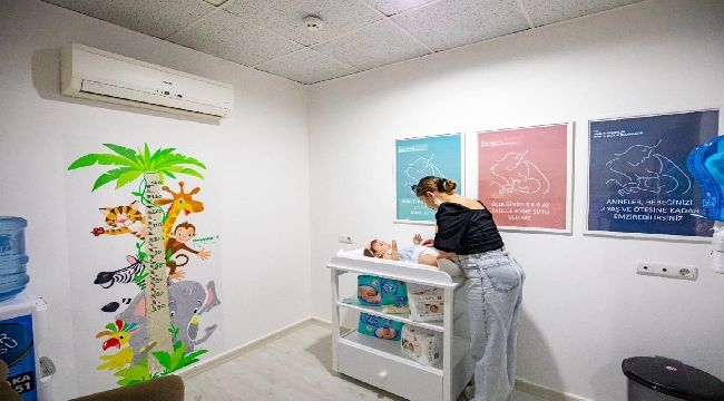 Karşıyaka'da Bebek Bakım Odaları Yaygınlaşıyor