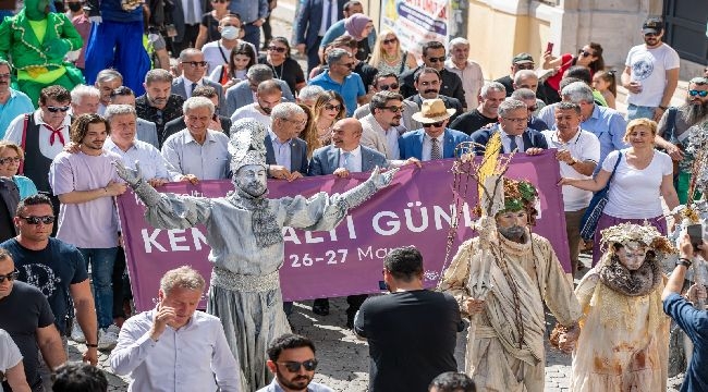 Kemeraltı'nın Yeni Yüzyılı Başlıyor