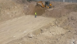 Bornova Anadolu Lisesi'ndeki inşaata tepkiler büyüyor
