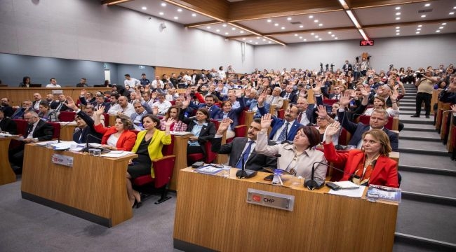 Büyükşehir Meclisi Başkan Tugay ile ilk toplantısını yaptı