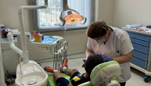 Bornova Belediyesi'nden çocuklara diş taraması