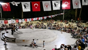 Çamdibi Atatürk Parkı'nda