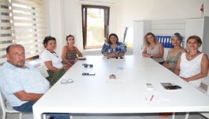 Sokak Hayvanları İçin Bir Araya Geldi