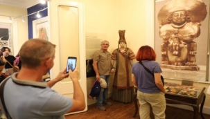 Katılım rezervasyonla