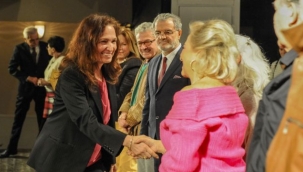 12 Çınar Sahneye Çıktı