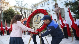 18 Mart Şehitlerini Andı 