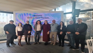 Tarihi Bağlamıyla Tekrar Kuruyoruz