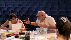 Cadı Kazanı"nın provalarına başladı