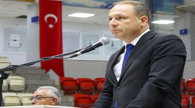 Spor Kulübü'nde bayrak değişimi