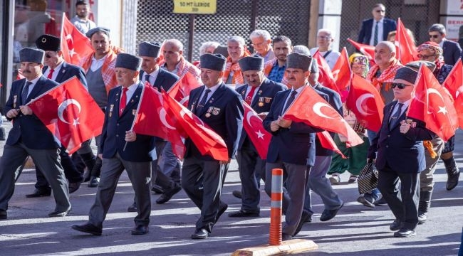 İzmir, kurtuluşu 103. kez kutlayacak