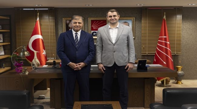 Başkan Tugay'dan CHP İl Başkanı Güç ve yönetimine hayırlı olsun ziyareti