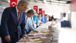 "Binlerce kitap ve sınırsız bilginin kaynağı"