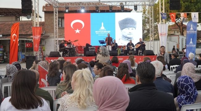 "Cumhuriyet kolay kurulmadı"