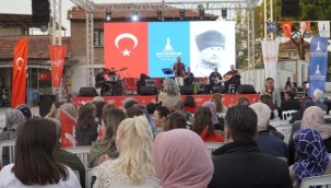 "Cumhuriyet kolay kurulmadı"