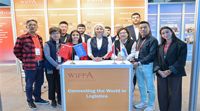  LOGISTECH lojistik dünyasını İzmir'de buluşturdu