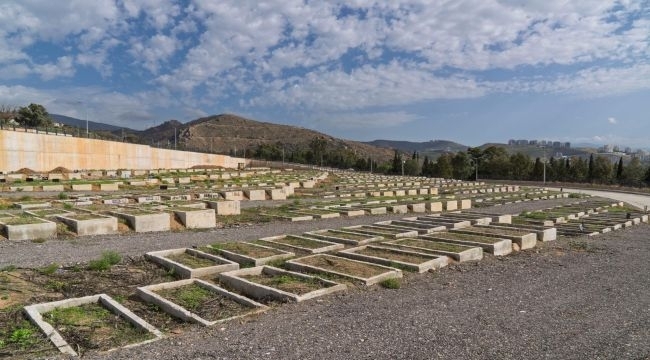 Örnekköy'de çift katlı mezarlık hizmete açılıyor