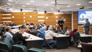 İzmirli muhtarlar Bornova Muhtarlar Akademisi'nde buluştu