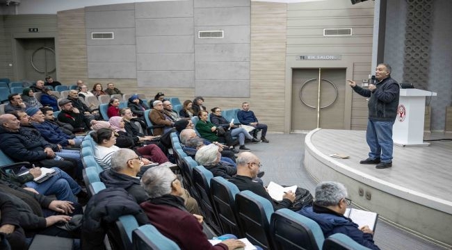 Bornova'da arıcılığa destek sürüyor