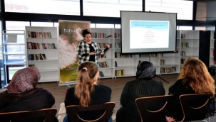 Bornova'da kadınlar hem üretiyor hem bilinçleniyor