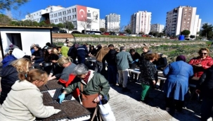 Bornova'da toprak kadınlarla canlanıyor