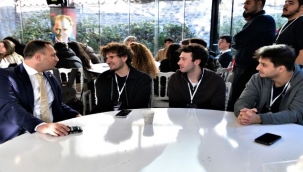 Bornova'dan Gençlere Altın Destek: