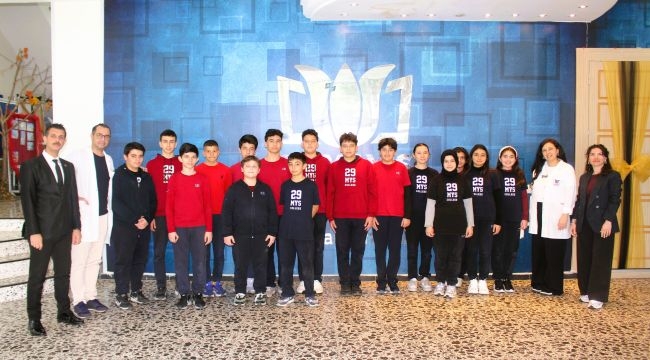 29 Mayıs Okullarının 3 Öğrencisi Dünya İlk 3'ünde