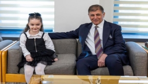 Başkanlık makamında gurur veren buluşma