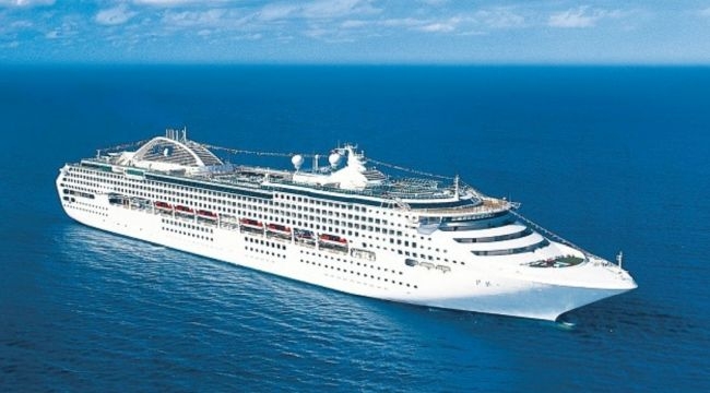 İzmir'de Kruvaziyer Yoğunluğu Arttı