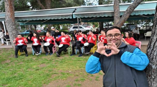 +1 Down Kafe'de anlamlı buluşma