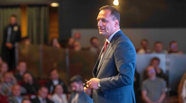 Ege Bölgesi'nin En Başarılı Belediye Başkanı: Ömer Eşki