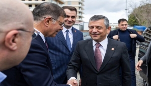 İzmir'de CHP ve Roman yurttaşlar aynı masada