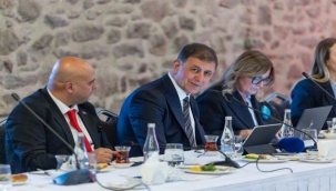 Tugay'dan turizm sektörüne destek ve iş birliği çağrısı