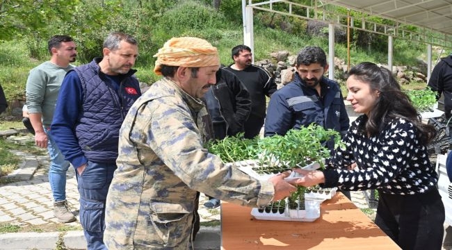 Bornova'dan üreticiye can suyu