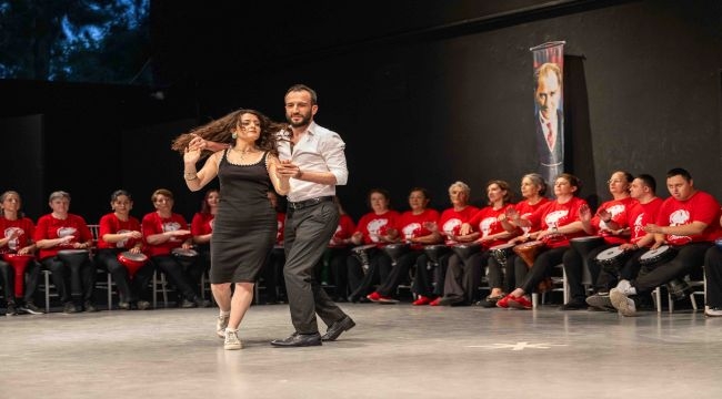 Bornova'da ritim ve halk dansları rüzgarı