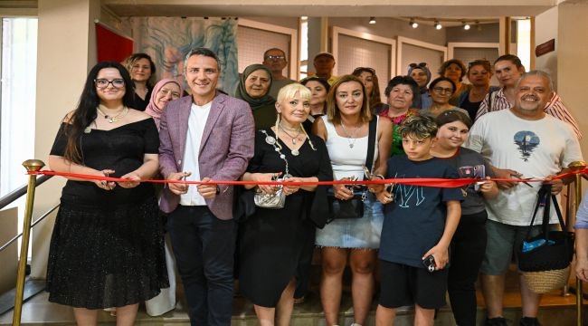 Tuvalde Kardeşlik, Sanatta Buluşma