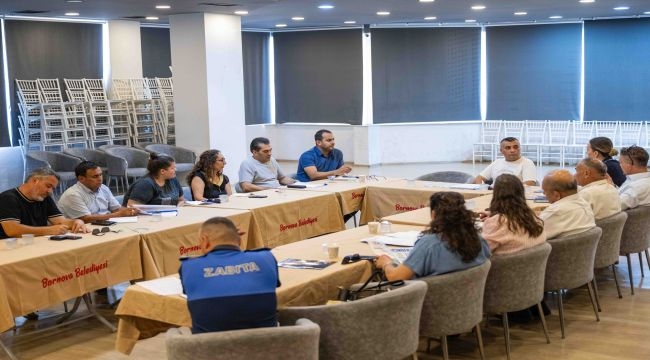 Bornova'da mahallelerin nabzı muhtarlarla tutuluyor