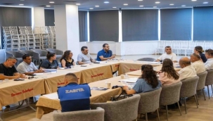 Bornova'da mahallelerin nabzı muhtarlarla tutuluyor