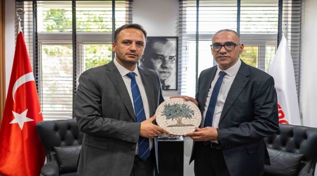 Bornova'dan Filistin'e gönül köprüsü