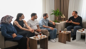 Başkan Eşki'den Bornovalı şehidin ailesine ziyaret
