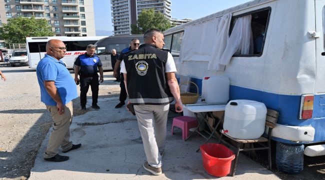 Bornova'da kaldırım ve yol işgallerine sıkı denetim
