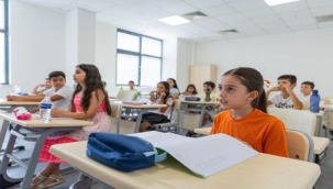 Büyükşehir'in Yaz Okulu hem eğlendiriyor hem öğretiyor