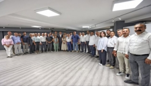 YENİ Parti İzmir'de kongre öncesi kritik viraj: Kim kalacak, kim değişecek?