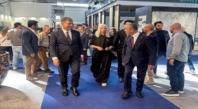 Başkan Tugay'dan İtalya'da Marble İzmir temasları