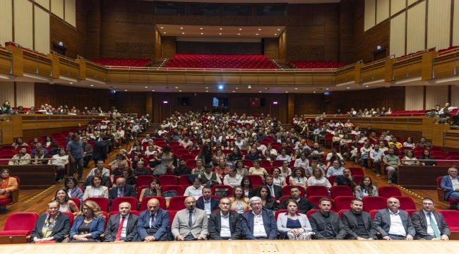İzmir Büyükşehir Belediyesi 2025 yılı GRI sürdürülebilirlik raporu yayımlandı