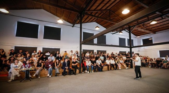 İzmir'de yapay zeka için yeni iş birlikleri