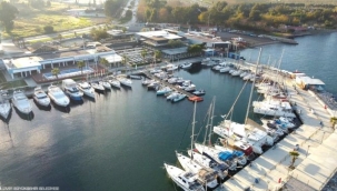 Marina'da pop klasikleri